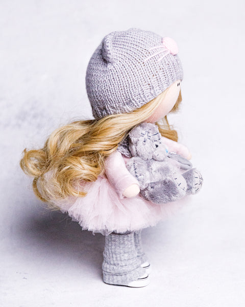Doll Camila #912